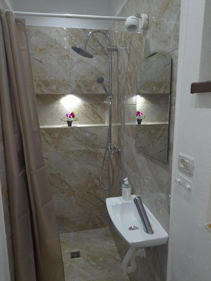 Casa Chriss Apartment Ефорие Суд Екстериор снимка
